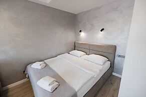 CityApartments Kyiv Obolon