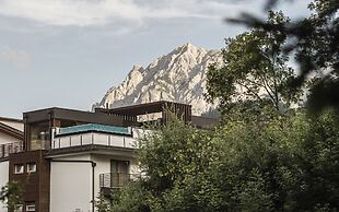 Stoa - Elegant & Romantic Guest House (Adults Only)