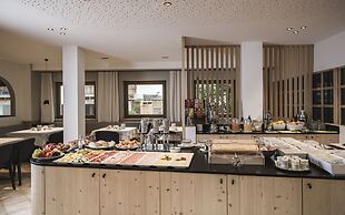 Stoa - Elegant & Romantic Guest House (Adults Only)