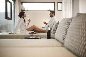 Stoa - Elegant & Romantic Guest House (Adults Only)