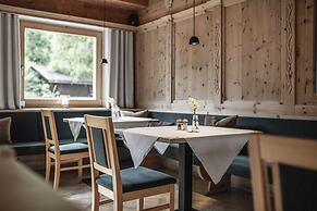 Stoa - Elegant & Romantic Guest House (Adults Only)