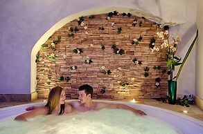 Stoa - Elegant & Romantic Guest House (Adults Only)