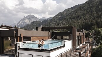 Stoa - Elegant & Romantic Guest House (Adults Only)