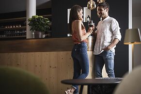 Stoa - Elegant & Romantic Guest House (Adults Only)