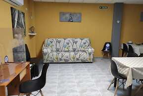 Albergue Arraigos - Hostel