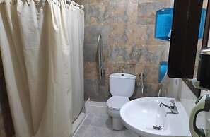 Albergue Arraigos - Hostel