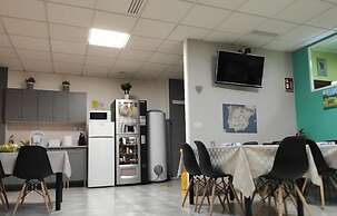 Albergue Arraigos - Hostel