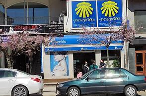 Albergue Arraigos - Hostel