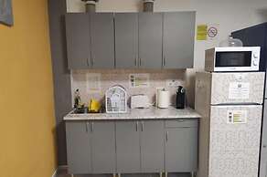 Albergue Arraigos - Hostel