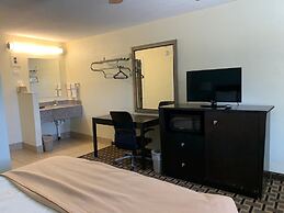 American Inn And Suites