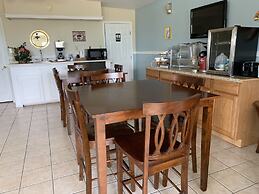 American Inn And Suites