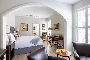 Briar Barn Inn