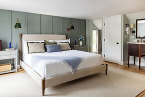 Briar Barn Inn