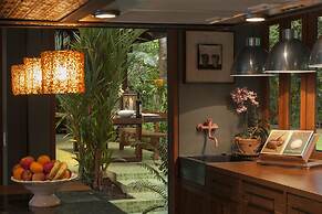 Chandra Residence