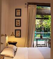 Chandra Residence