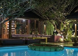 Chandra Residence