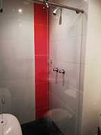 American Deluxe Hotel BC