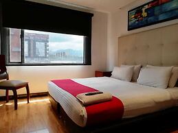 American Deluxe Hotel BC