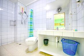 Happy Vikings - Beachfront