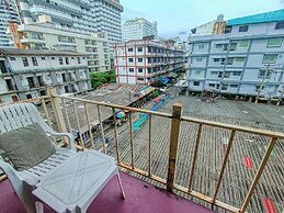 Happy Vikings - Beachfront