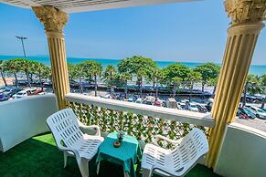 Happy Vikings - Beachfront