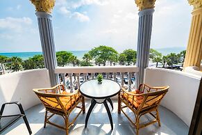 Happy Vikings - Beachfront