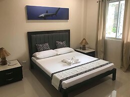 Avila's Horizon Dive Resort