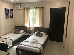 Avila's Horizon Dive Resort