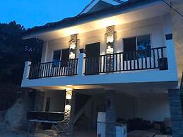 Avila's Horizon Dive Resort