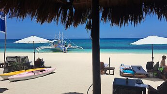 Avila's Horizon Dive Resort