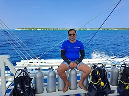 Avila's Horizon Dive Resort