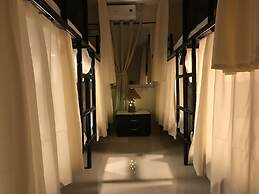 Avila's Horizon Dive Resort