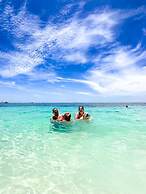 Avila's Horizon Dive Resort