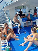 Avila's Horizon Dive Resort