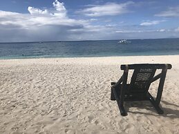 Avila's Horizon Dive Resort