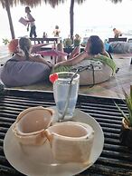 Avila's Horizon Dive Resort