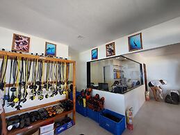 Avila's Horizon Dive Resort