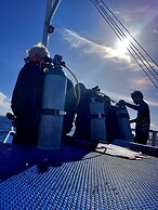 Avila's Horizon Dive Resort