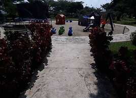 Amara Suites Banana Island