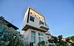 Sun and Moon Pension