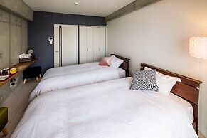 Little Island Okinawa Tomari