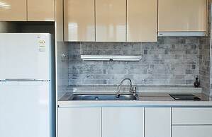 Pyramid Red Clay Pension