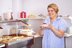 New Era Hotel Bucharest City