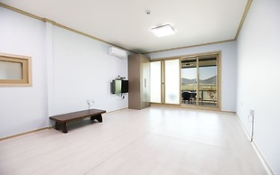 Golden Field Pension