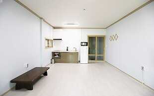 Golden Field Pension