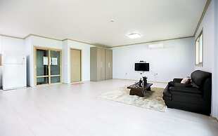 Golden Field Pension