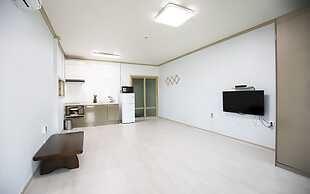 Golden Field Pension