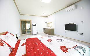 Golden Field Pension