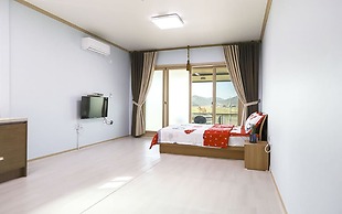 Golden Field Pension