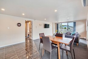 Sunny Three Bedroom Pakuranga Delight